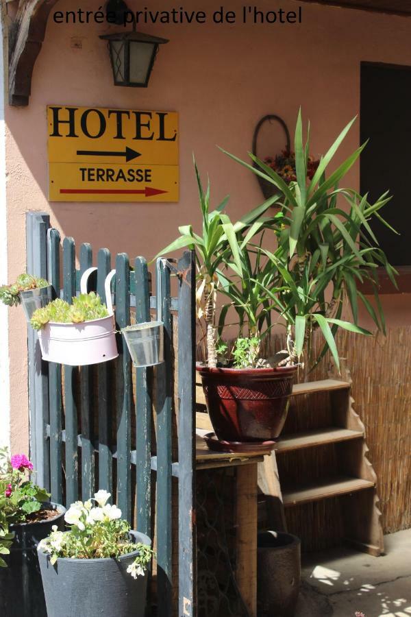 Hotel Le Dervois Montier-en-Der Exteriör bild