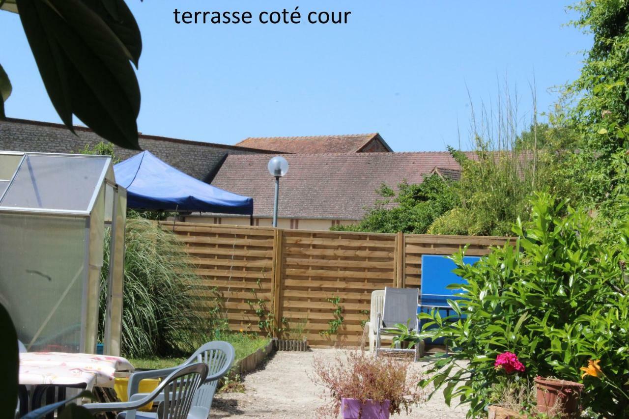 Hotel Le Dervois Montier-en-Der Exteriör bild