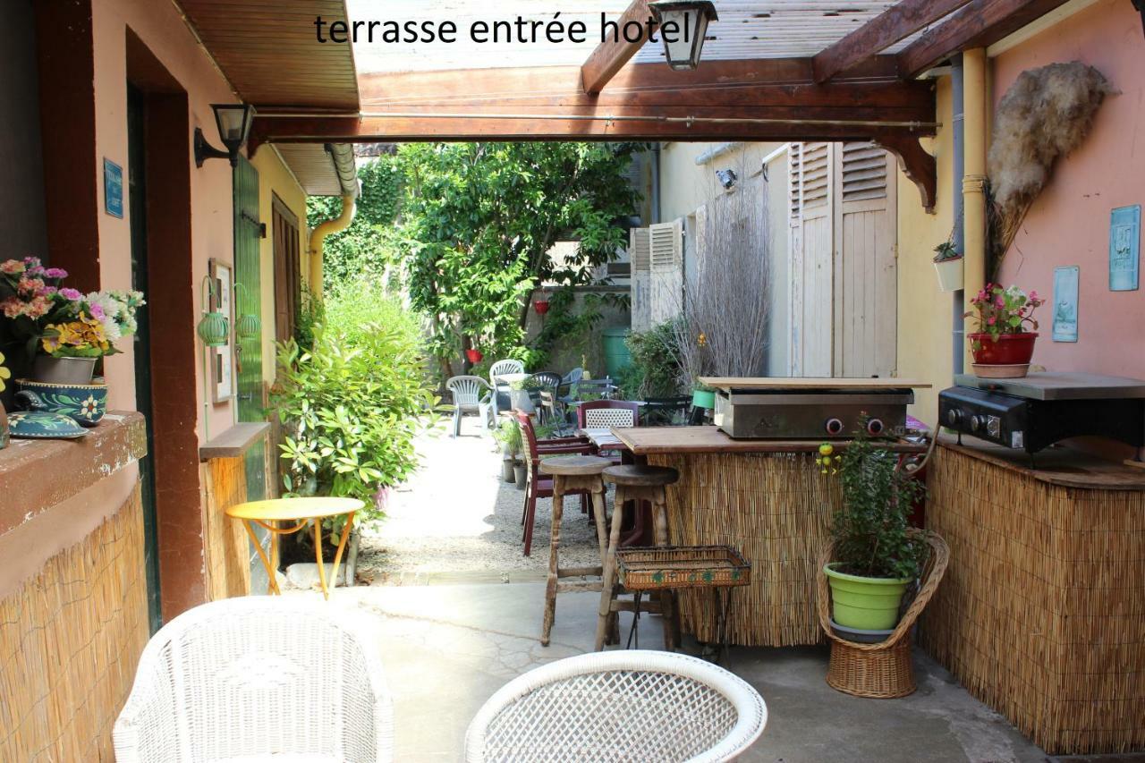 Hotel Le Dervois Montier-en-Der Exteriör bild