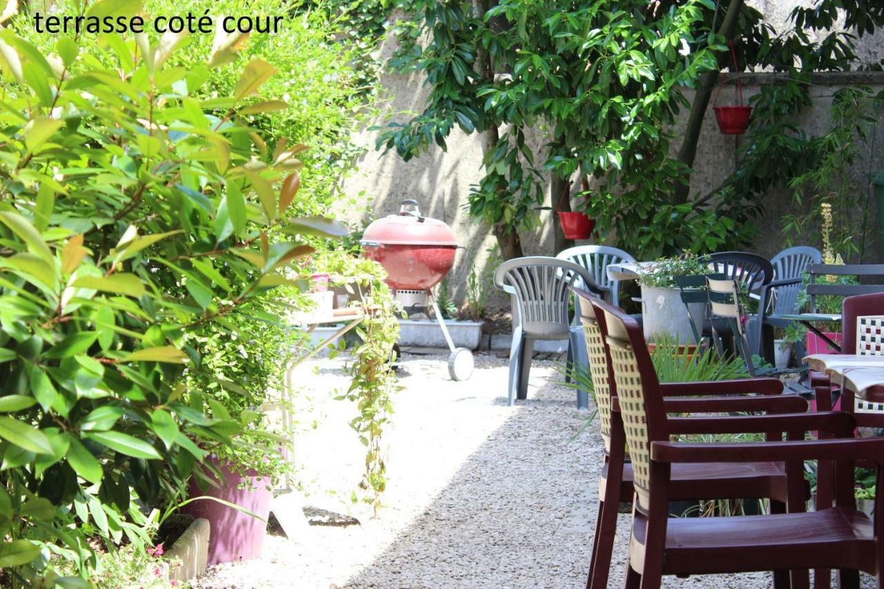 Hotel Le Dervois Montier-en-Der Exteriör bild